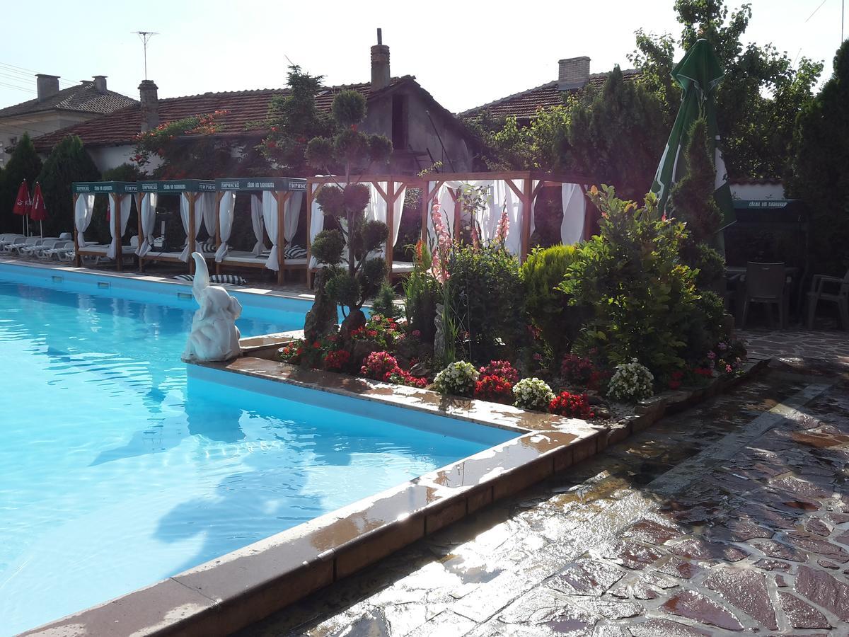Family Hotel Zhelkovi - Olympia Kharmanli Zewnętrze zdjęcie